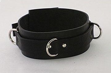 Чёрный средний подшитый ошейник с ремешком и D-кольцами Beastly 10335-1B