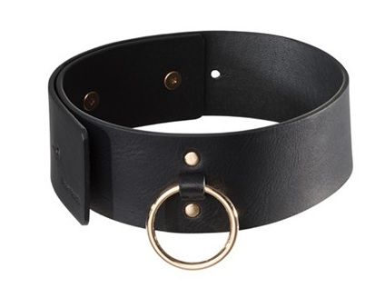 Чёрный гладкий ошейник с кольцом Bijoux Indiscrets 0207