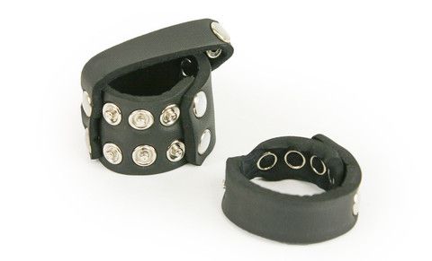 Двойная неопреновая в чёрном цвете утяжка на пенис Topco Sales TLC Kinky Cock Ring  Ball Harness1006017