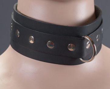 Чёрный кожаный ошейник с заклепками Подиум Р282-Б