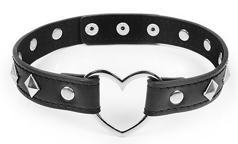 Чёрный ошейник с серебристыми ромбиками и сердечком Bior toys NTB-80557