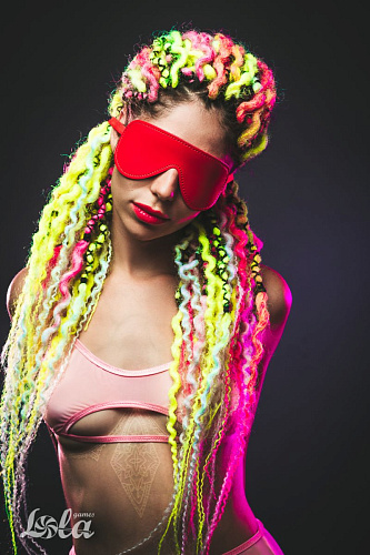 Красная маска Lola toys Shy 1141-01lola