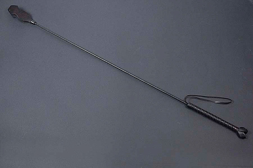 Чёрный стек со шлепком Beastly «Эротика» 200-10