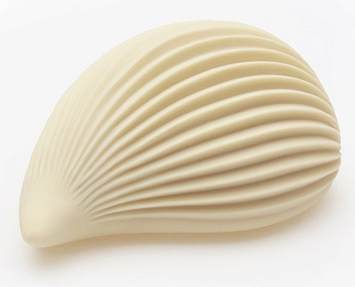 Легкий кремовый вибромассажёр Tenga IROHA KUSHI E26771