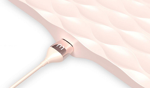 Хай-тек мастурбатор-скат из шелковистого силикона нежно-розового цвета ImToy Manta Ray