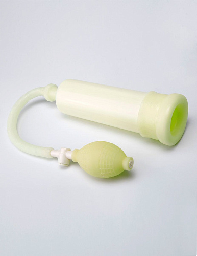 Помпа, светящаяся в темноте, зелёного цвета Pipedream Glow in the Dark Power Pump PD3254-32