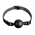 Чёрный кляп-шарик на регулируемом ремешке из натуральной кожи Le Frivole 04882