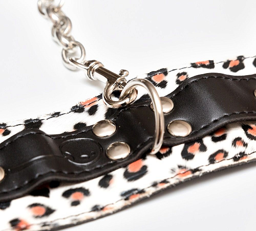Наручи леопардовой расцветки с карабинами Пикантные штучки DP298