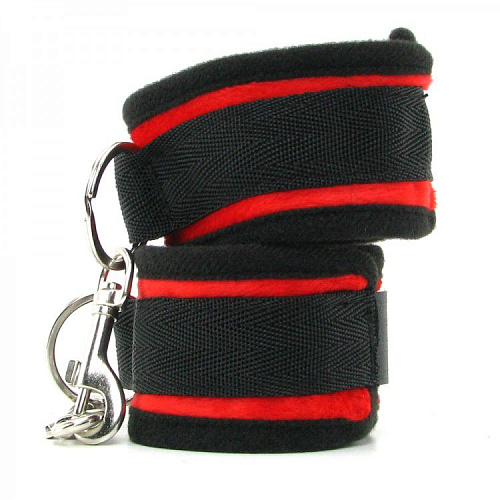 Мягкие наручи с красными вставками Sportsheets и Sex Mischief Beginners Handcuffs Red SS10058