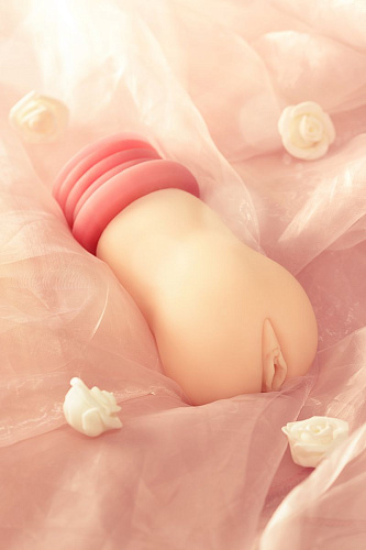 Телесный реалистичный мастурбатор Magic Eyes Akuma no Wareme ME-01