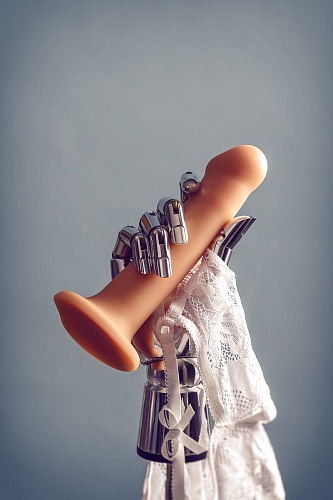 Телесный фаллос на присоске Strap-on-me Silicone Bendable Dildo L 6013113 (19 см)