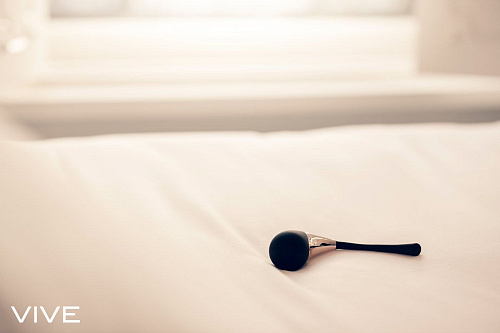 Чёрное виброяйцо Shots Media BV Néa VIVE008BLK