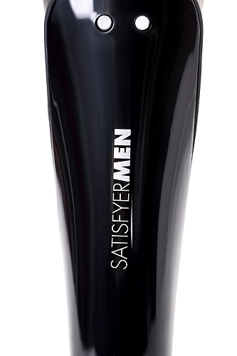 Чёрный нереалистичный мастурбатор с вибрацией Satisfyer Men Wand J2018-27-9