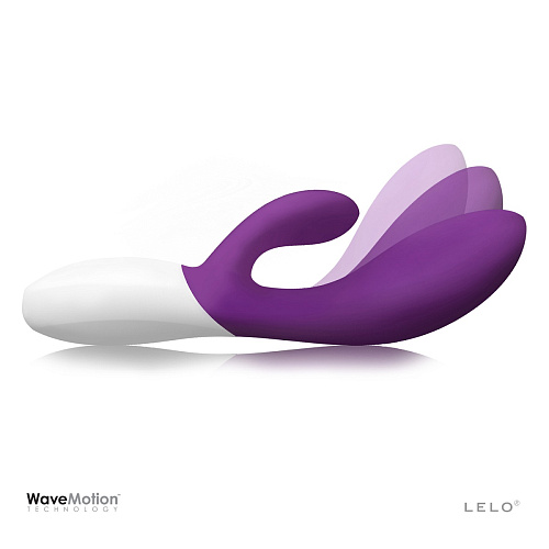 Фиолетовывй вибромассажёр с клиторальным стимулятором Lelo INA Wave Plum LEL1307 (19,5 см)