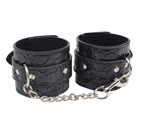 Чёрные наручи Chisa Be good Wrist Cuffs CN-632125452