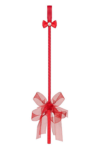 Красный стек с бантом и бусинкой над шлепком Obsessive A708 crop