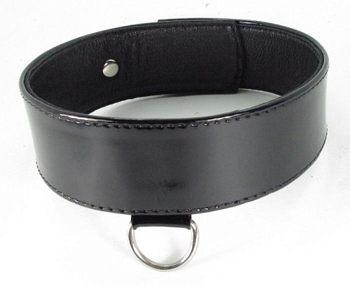 Чёрный лаковый ошейник на пряжке с мягким подкладом БДСМ арсенал 55034