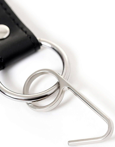 Кляп-крючок на чёрном кожаном ремешке ToyFa 708005