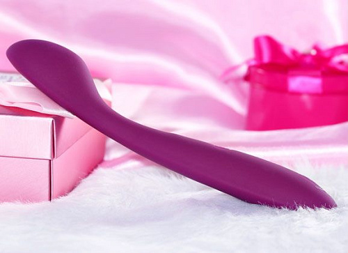 Фиолетовый клиторальный вибратор Svakom Keri Violet SG-01-VLT (17 см)