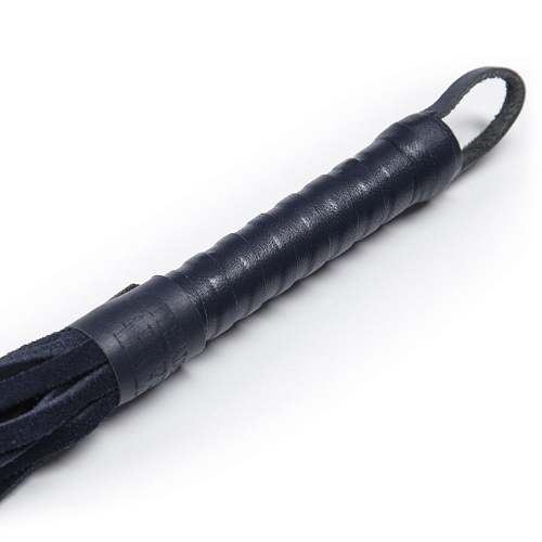 Тёмно-синий мини-флоггер Fifty Shades of Grey DARKER LIMITED COLLECTION MINI FLOGGER FS-65100 (33 см)