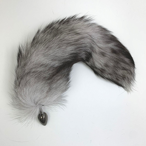 Серебристая металлическая анальная втулка с чёрно-белым хвостом Vandersex 333-BLKWHT-S-BLK (размер S)