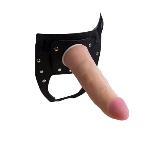 Страпон Харнесс из двух предметов: трусики с плугом и насадка-фаллос телесного цвета LOVETOY (А-Полимер) 731103 (18 см)