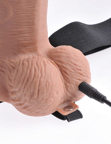 Кофейный перезаряжаемый фаллопротез Pipedream 10 Hollow Strap-on with Remote PD3396-22