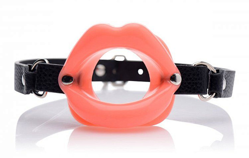 Кляп в форме губ XR Brands Sissy Mouth Gag AF209
