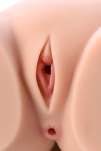 Мастурбатор-полуторс телесного цвета с вибрацией и двумя любовными тоннелями KOKOS Cherry M10-03-21V