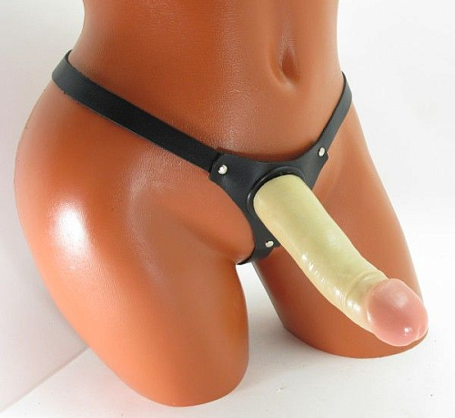 Чёрные кожаные трусики со штырьком для насадок БДСМ арсенал 52019ars