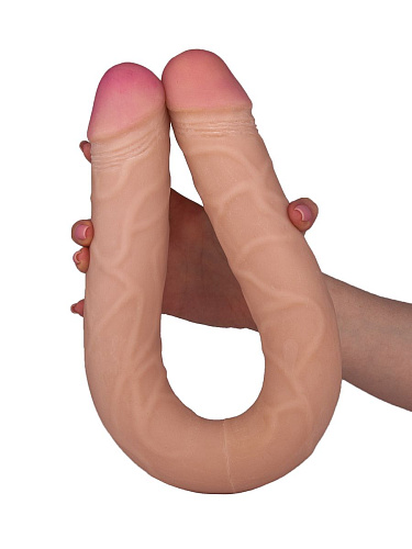 Крупный двусторонний фаллоимитатор телесного цвета LOVETOY (А-Полимер) 934200 (55,5 см)