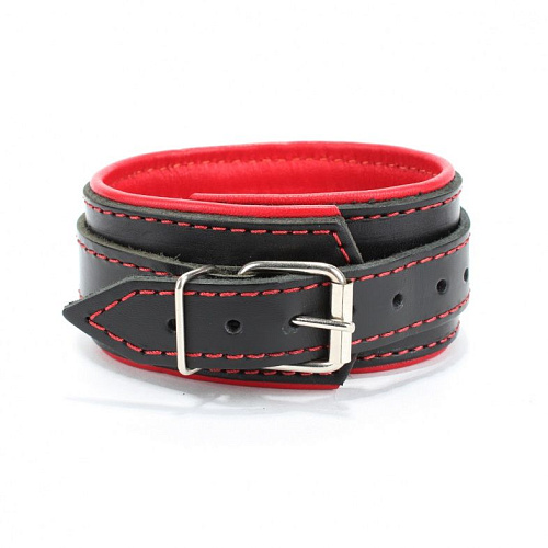 Чёрный ошейник с красным подкладом БДСМ арсенал 55036