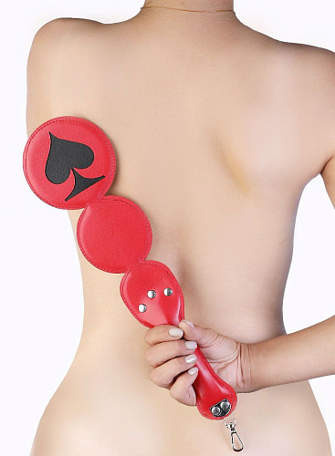 Красная шлёпалка с анальным плагом LOVETOY (А-Полимер) «Пики» 520700