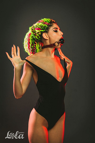 Чёрно-красный кляп-шарик Lola toys Love Bite 1153-01lola