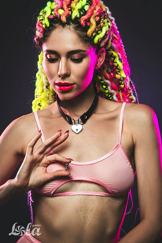 Чёрный ошейник с замком и ключиком Lola toys Utopia 1091-01lola