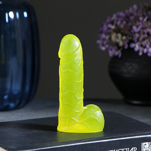 Фигурное мыло зелёного цвета с ароматом дыни Сима-Ленд «Фаворит» 2987134 (95 гр)