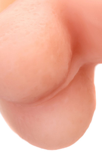 Телесный фаллоимитатор Toyfa Basic Hugh 9420002 (20,5 см)