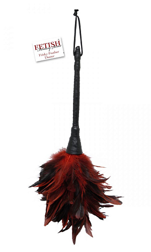 Кисточка с красно-чёрными пёрышками Pipedream FRISKY FEATHER DUSTER PD3756-15 (36 см)