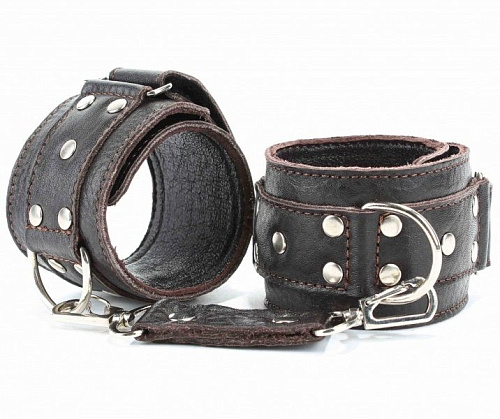 Коричневые кожаные оковы с клепками БДСМ арсенал 56002ars
