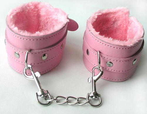 Розовые оковы на цепочке с карабинами Bior toys MLF-90060-6