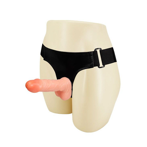 Поясной фаллос телесного цвета на чёрных трусиках Baile BW-022018-1002 (15 см)