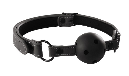 Чёрный кляп-шар с отверстиями для воздуха NS Novelties Renegade Bondage Ball Gag NSN-1191-13