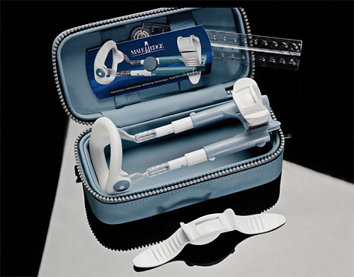 Устройство для увеличения пениса голубого цвета Male Edge Basic 200