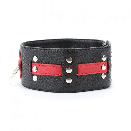 Чёрно-красный ошейник с клёпками БДСМ арсенал 55004
