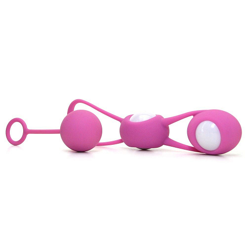 Розовый комплект вагинальных шариков Closet Collection THE ALEXANDRA BEN WA BALLS 390006