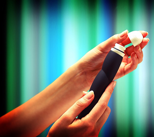 Чёрный вибратор Fun Factory JAZZIE 18508 (17,8 см)