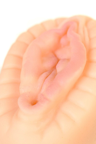 Тугой фигурный мастурбатор-вагина телесного цвета ToyFa 893009