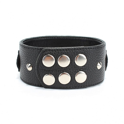 Чёрный кожаный ошейник с короткими шипами БДСМ арсенал 55008
