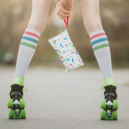 Яркая сумочка для хранения секс-игрушек Fun Factory Toybag 60107