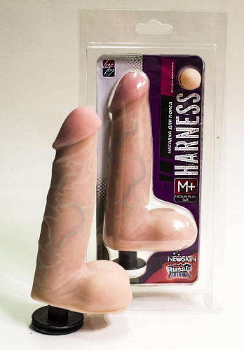 Телесная насадка на трусики Harness размером LOVETOY (А-Полимер) Medium-plus Size 860802 (17,5 см)